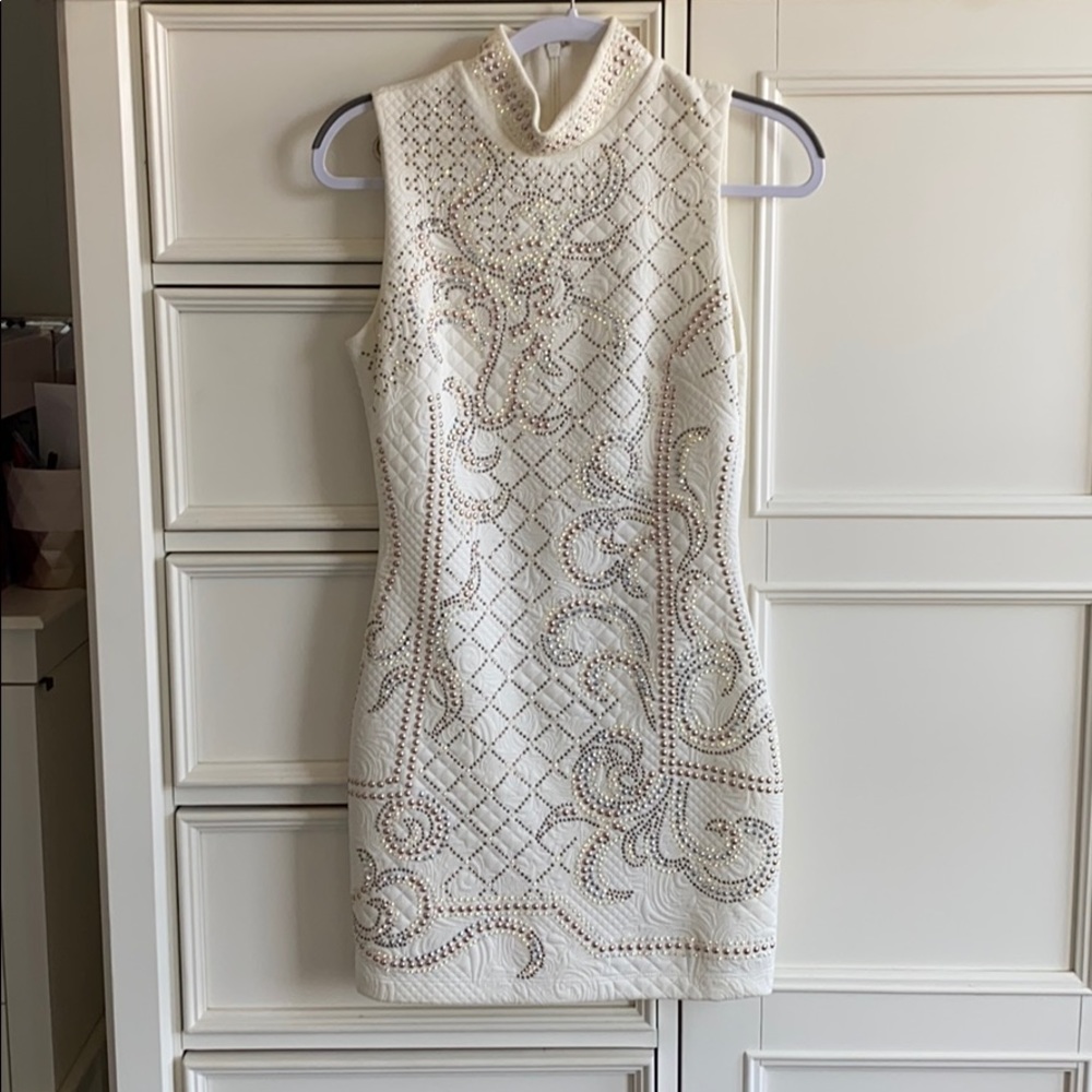 STUNNING WHITE EMBELLISHED DRESS